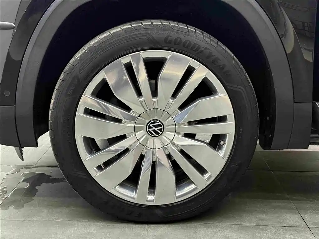 Volkswagen Teramont — миниатюра 18