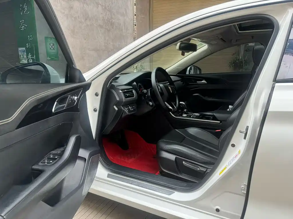 Hongqi H5 2019 30TD