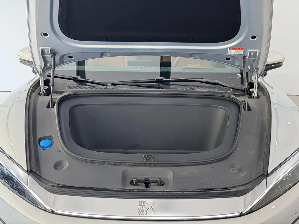 BYD Han L — миниатюра 4