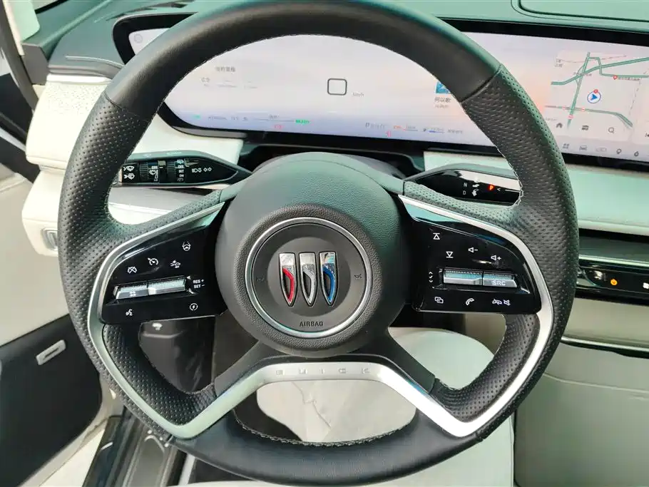 BUICK GL8 NEW ENERGY