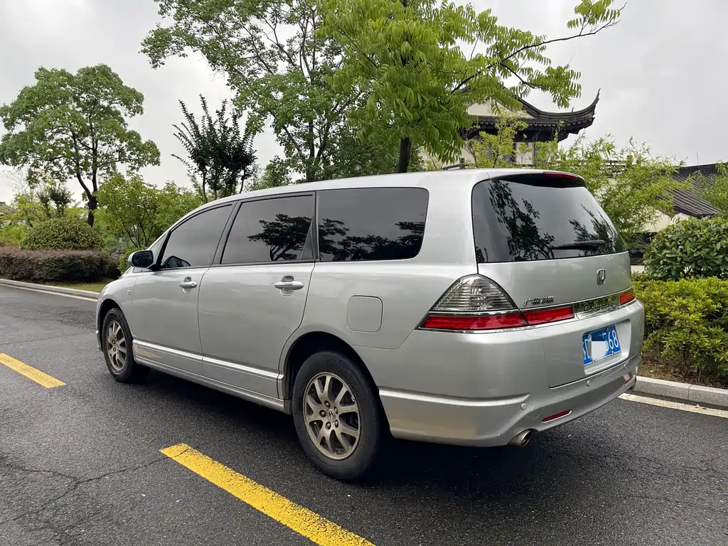 Honda Odyssey — миниатюра 3
