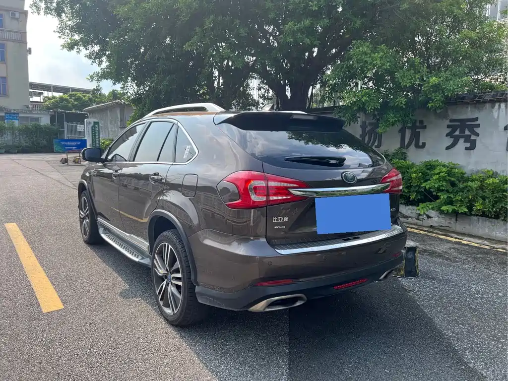 BYD Tang New Energy — миниатюра 8