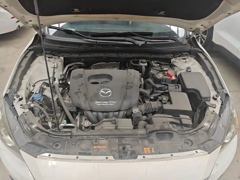 Mazda 3 Axela — миниатюра 20