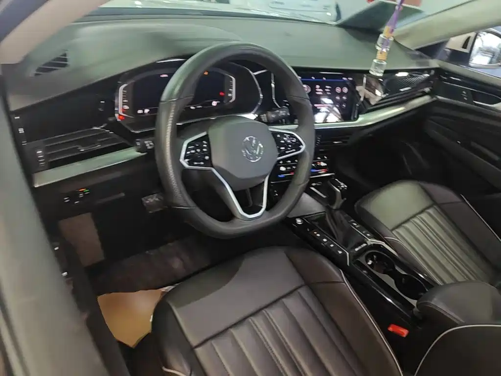 Volkswagen 帕萨特插电混动 — миниатюра 10