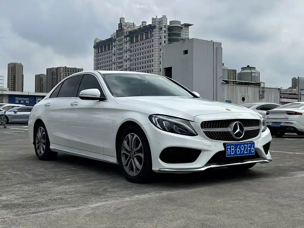 Mercedes-Benz C-Class — миниатюра 3