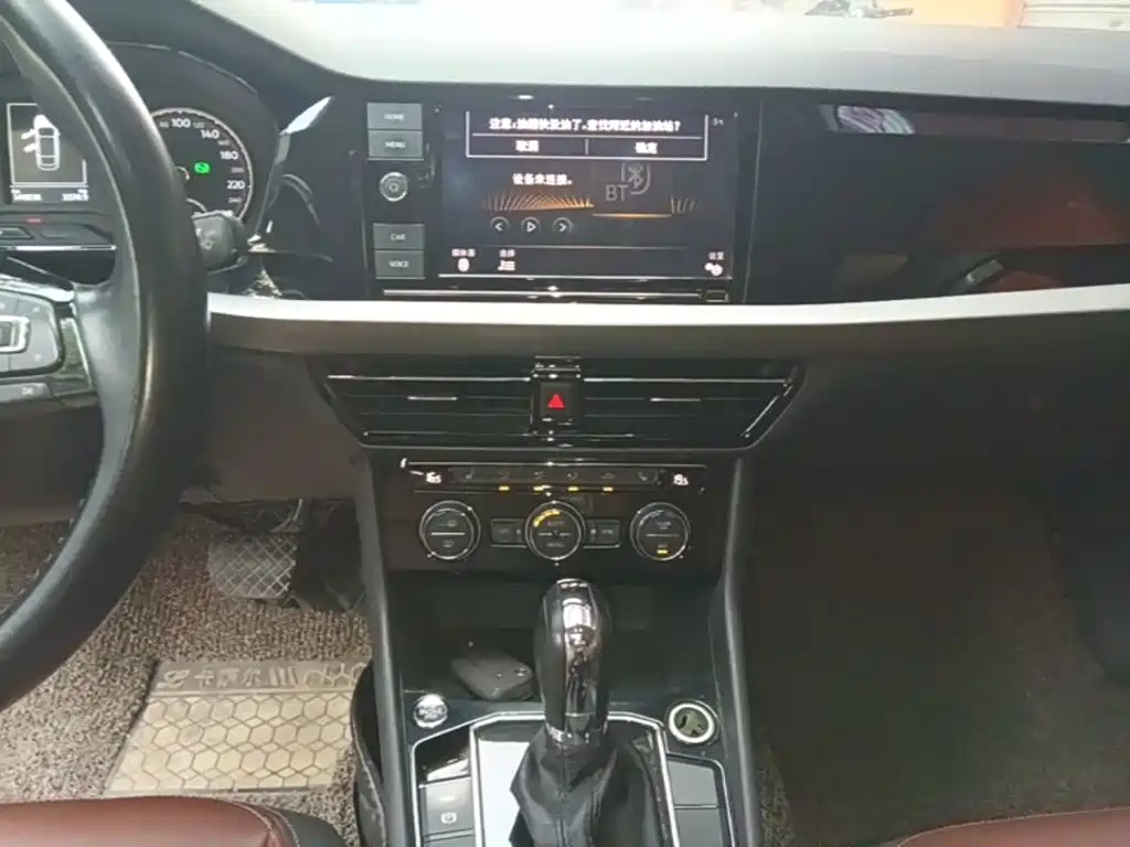 Volkswagen Lavida — миниатюра 13