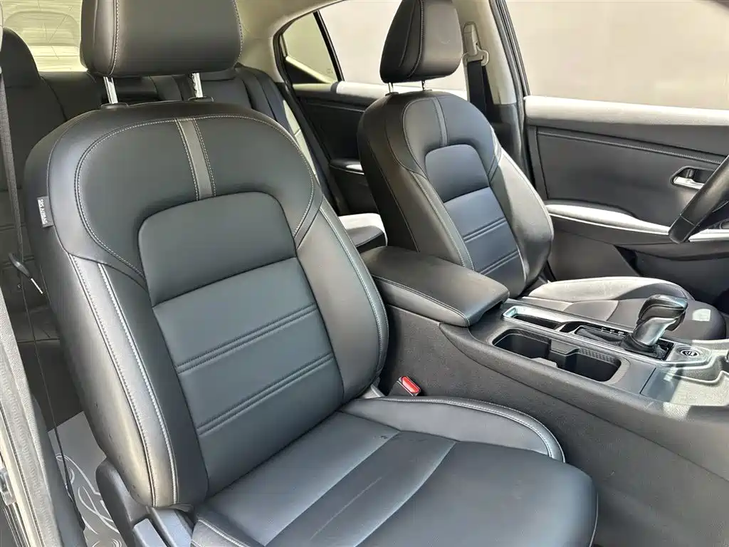Nissan Sylphy 2021 1.6L XL CVT Enjoy