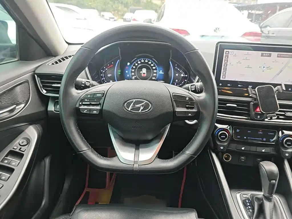 Hyundai Fista — миниатюра 11