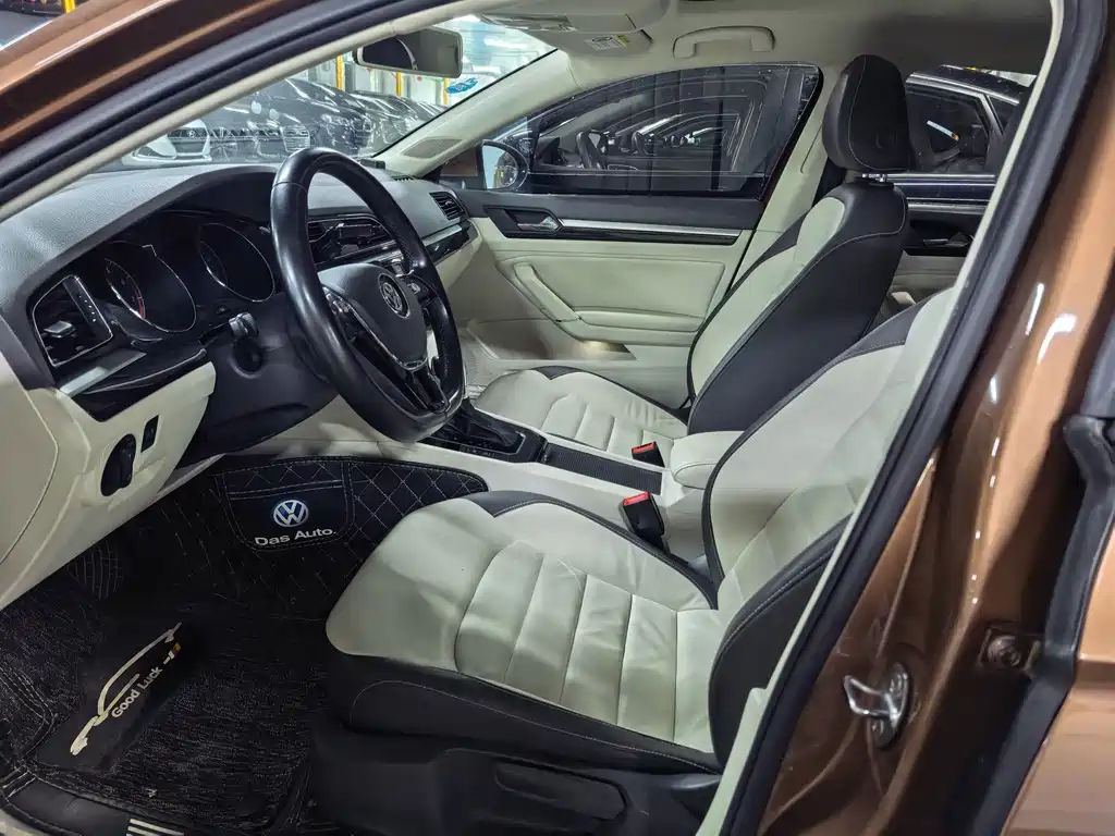 Volkswagen Lamando — миниатюра 7