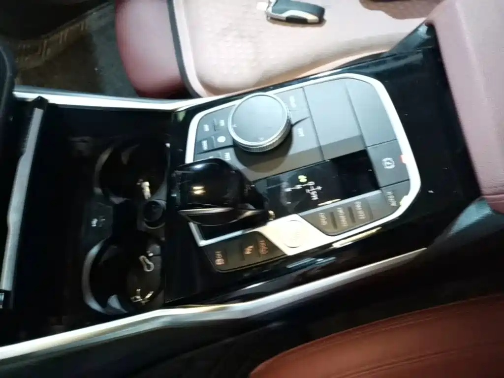 BMW 3 Series — миниатюра 14