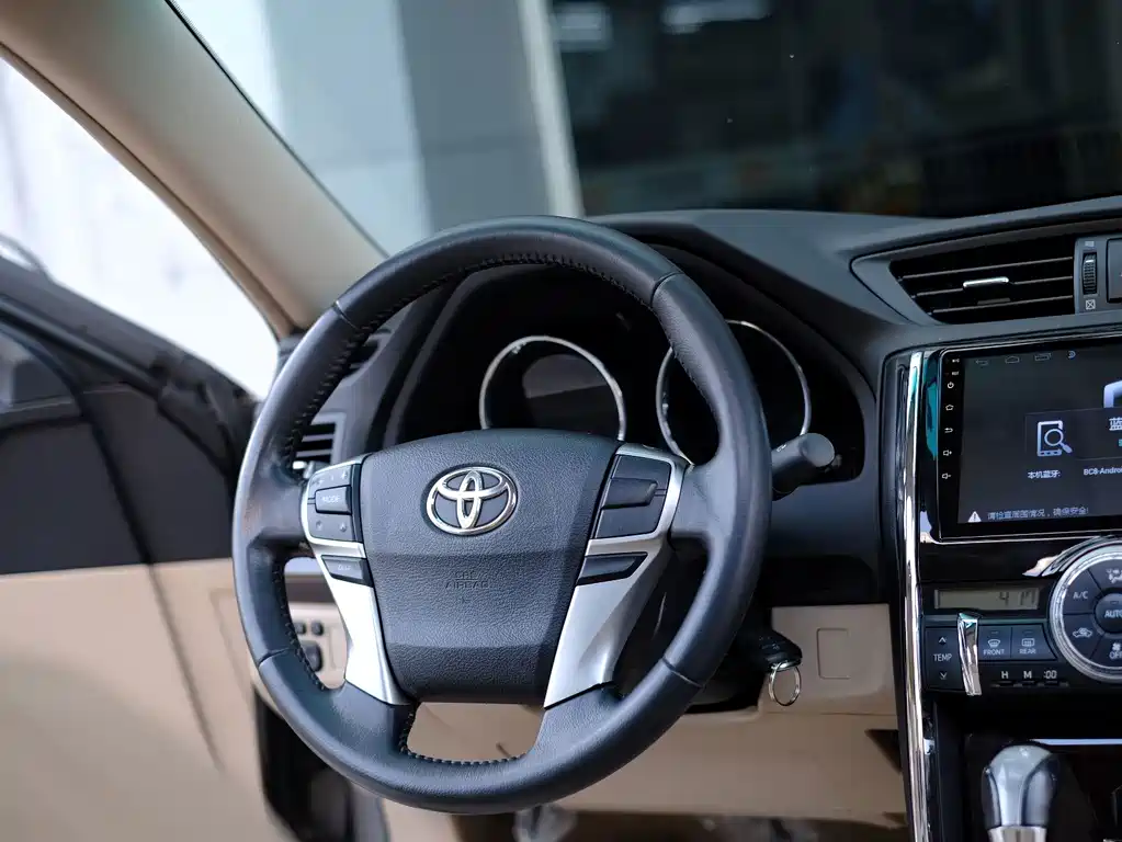 Toyota Reiz — миниатюра 17