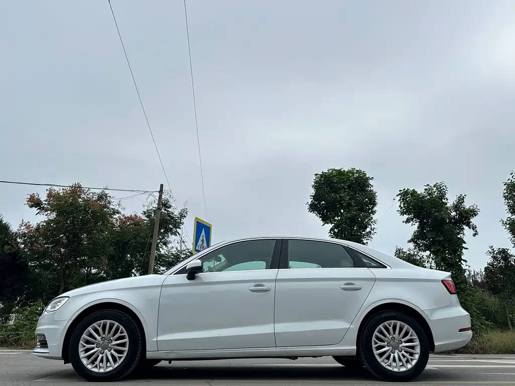Audi A3 — миниатюра 4