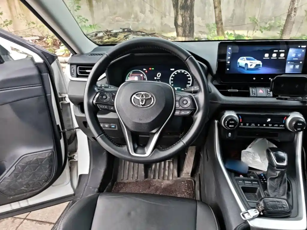 Toyota Wildlander — миниатюра 11