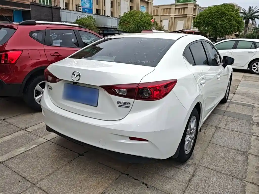 Mazda 3 Axela — миниатюра 7