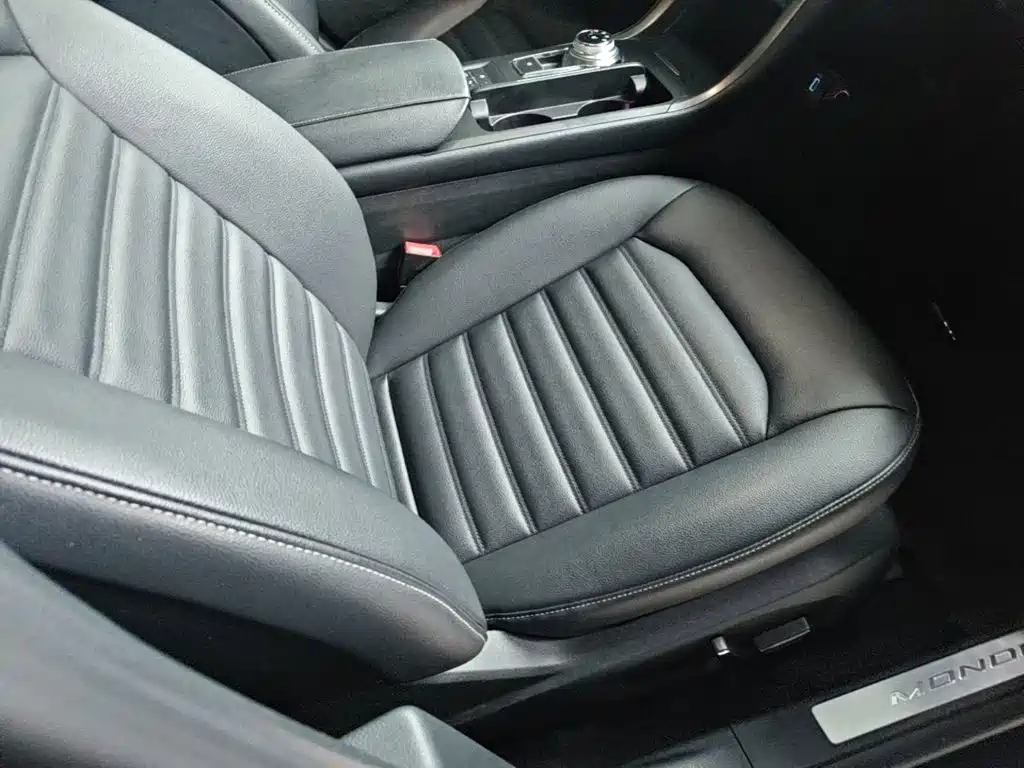 Ford Mondeo — миниатюра 25
