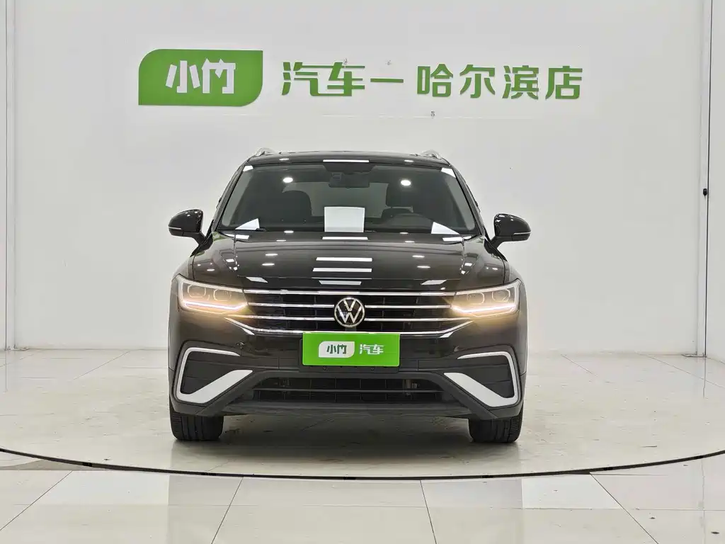 Volkswagen Tiguan L — миниатюра 2