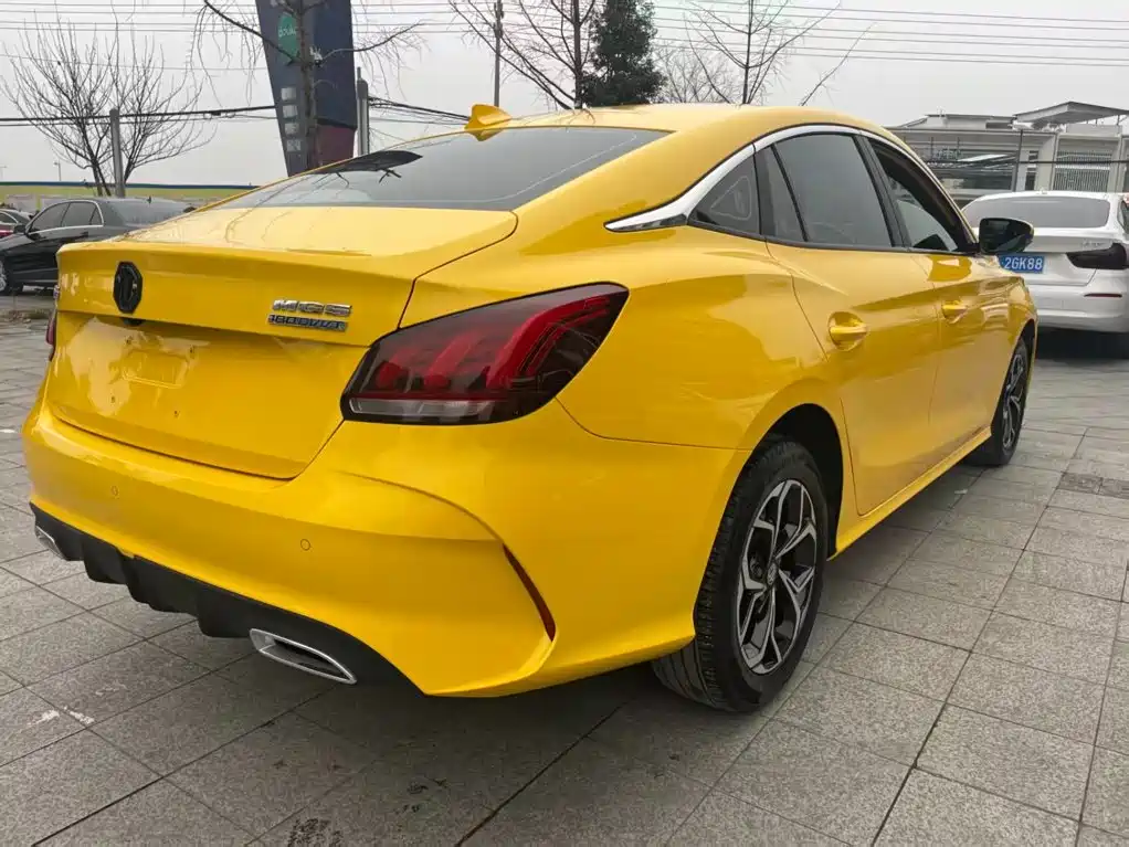 MG MG5 — миниатюра 8