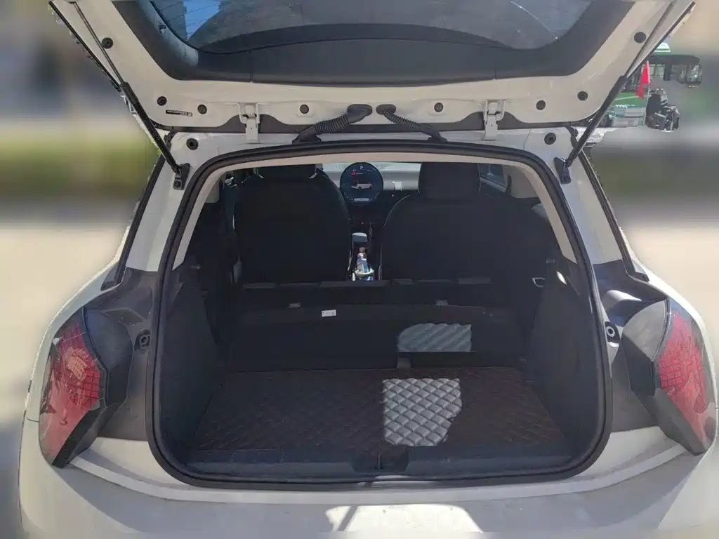 MINI MINI COOPER EV — миниатюра 15