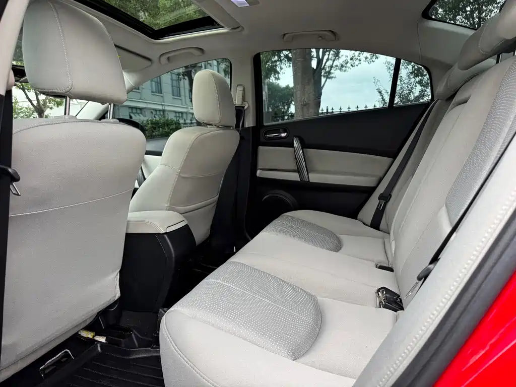 Mazda Ruiyi — миниатюра 7