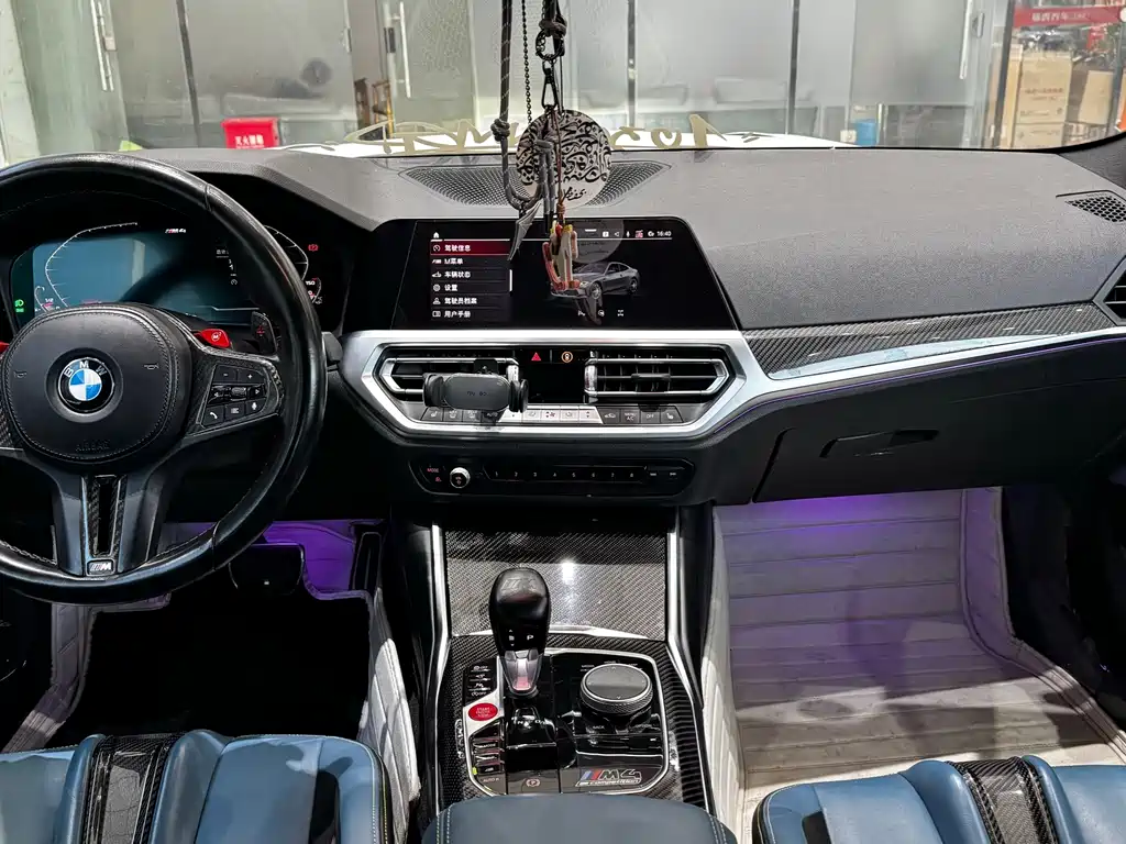 BMW M4 — миниатюра 13