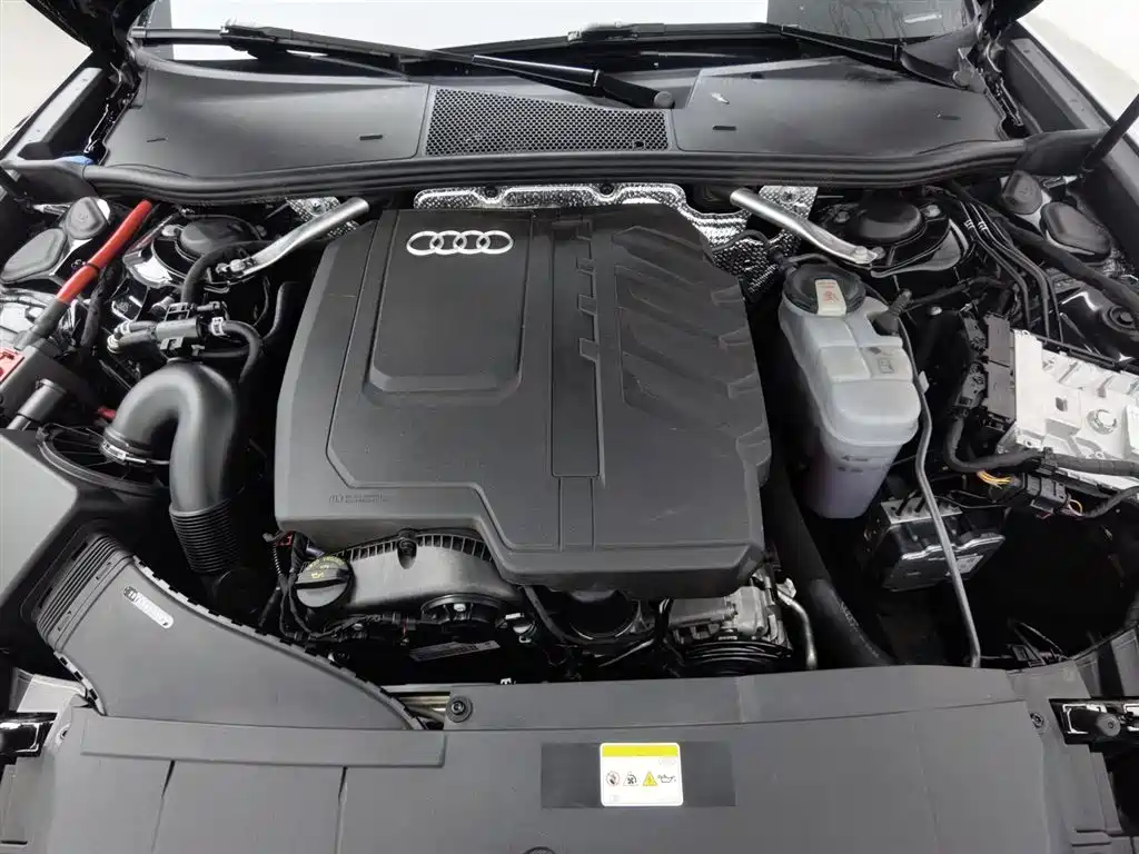Audi A6L 2025 45 TFSI quattro