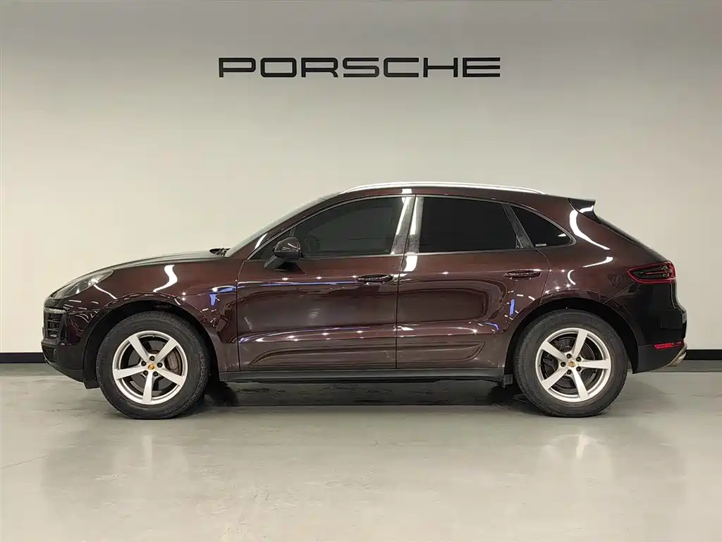 Porsche Macan — миниатюра 4