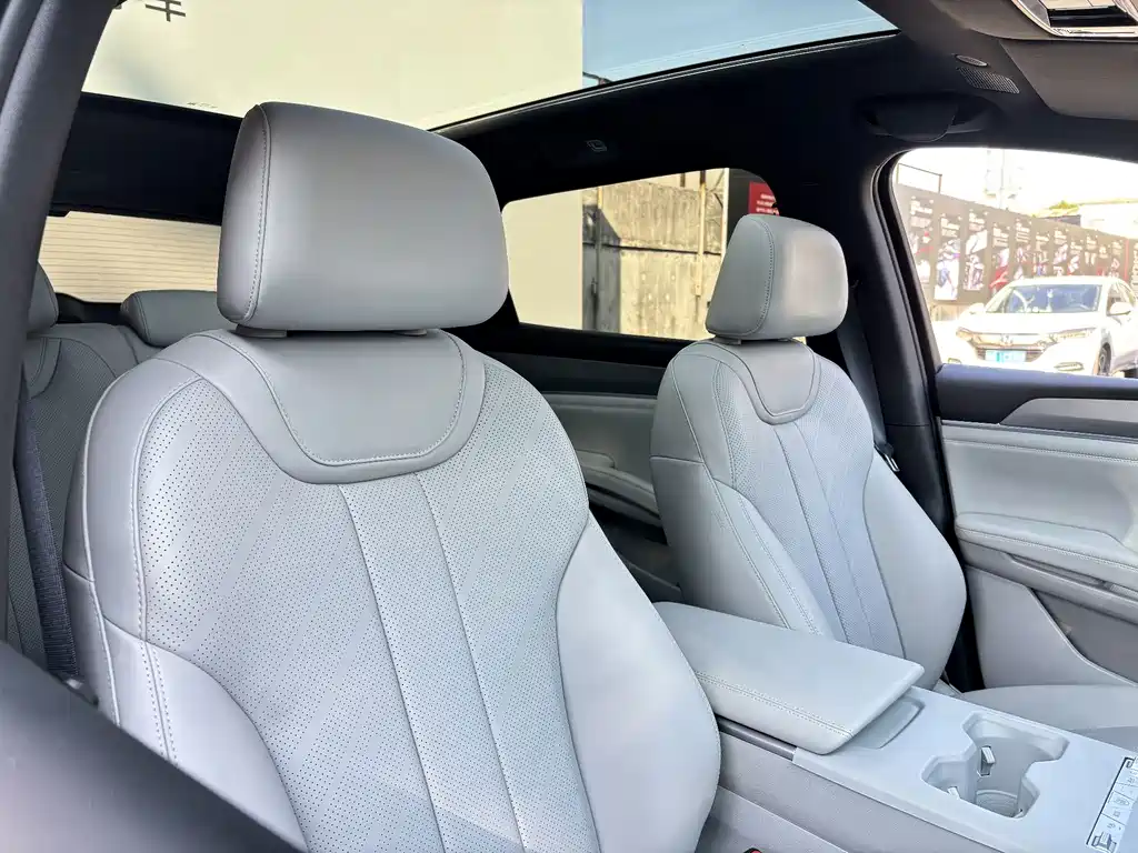 BYD Song Ultra — миниатюра 22