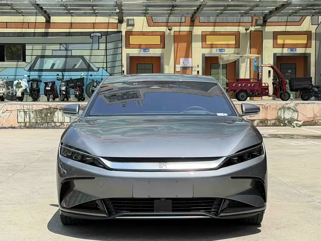 BYD Han — миниатюра 2