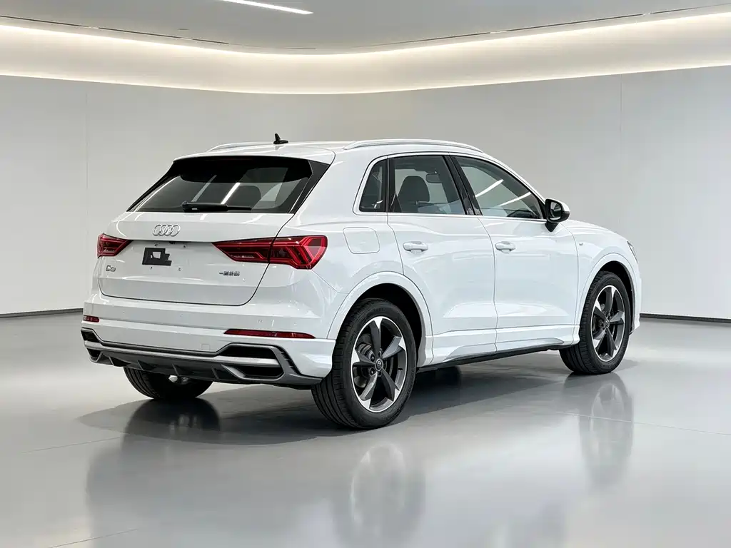Audi Q3 — миниатюра 5