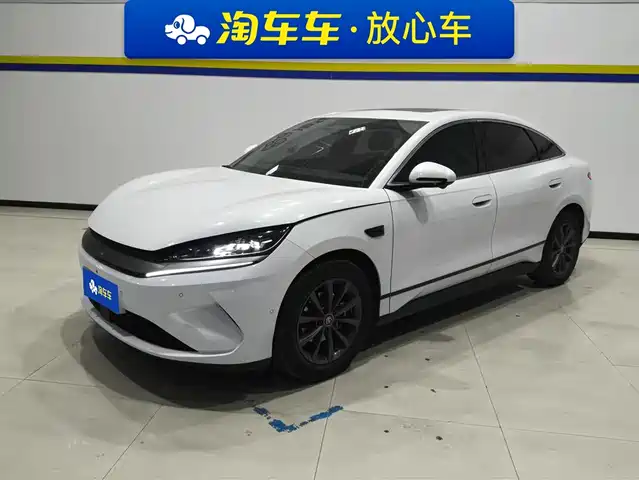BYD QIN L 2025
