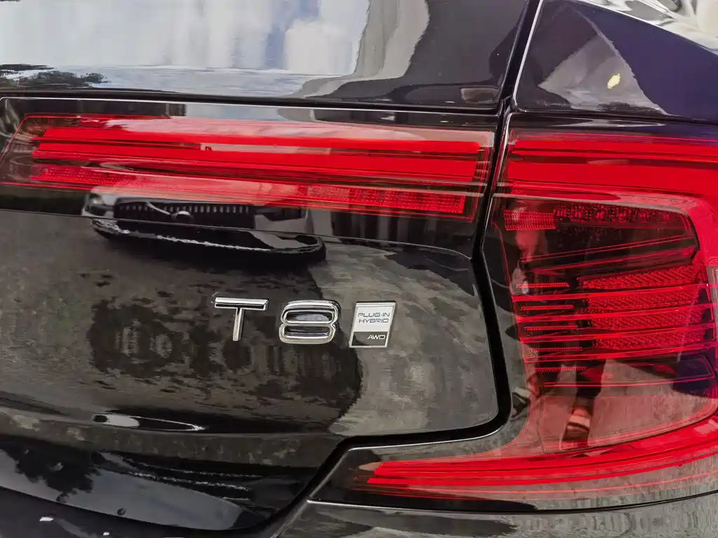 VOLVO  S90 PLUG IN HYBRID