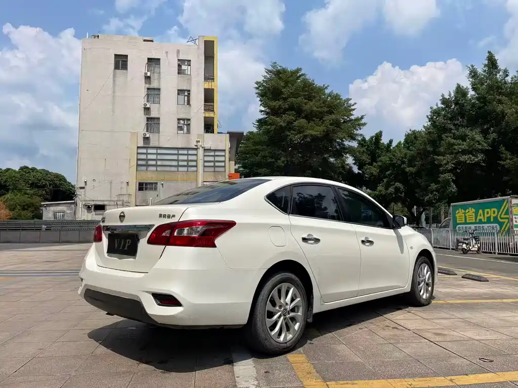 Nissan Sylphy — миниатюра 7