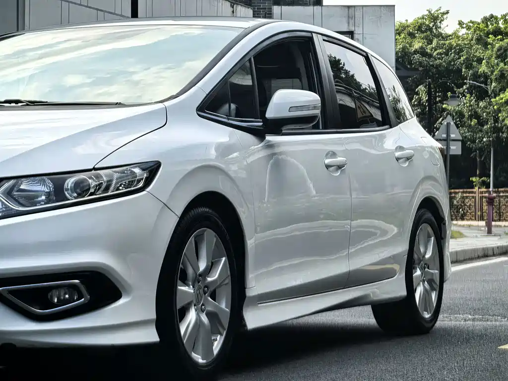 Honda Jade — миниатюра 9