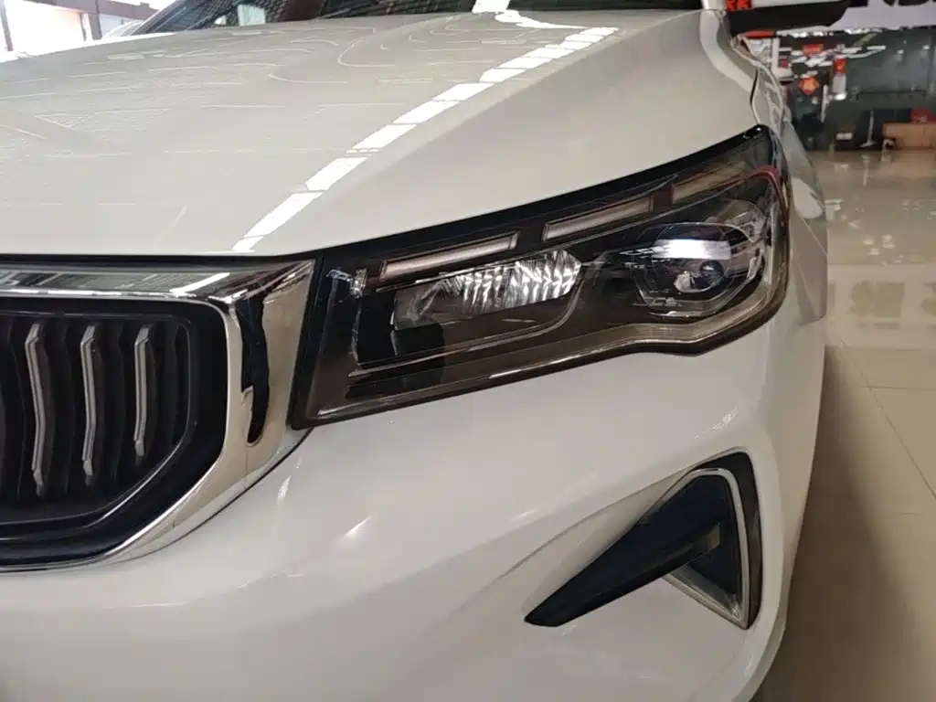 Geely Emgrand — миниатюра 24