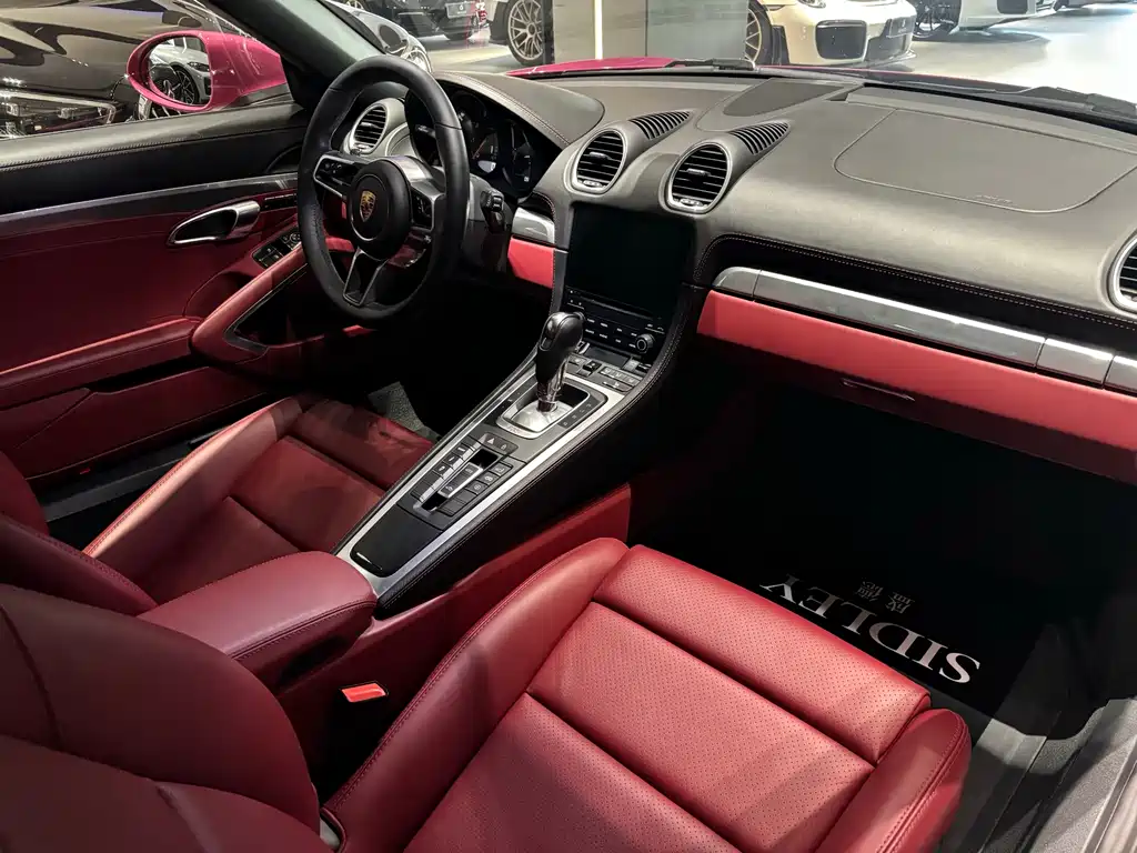 Porsche 718 2022 Boxster 2.0T