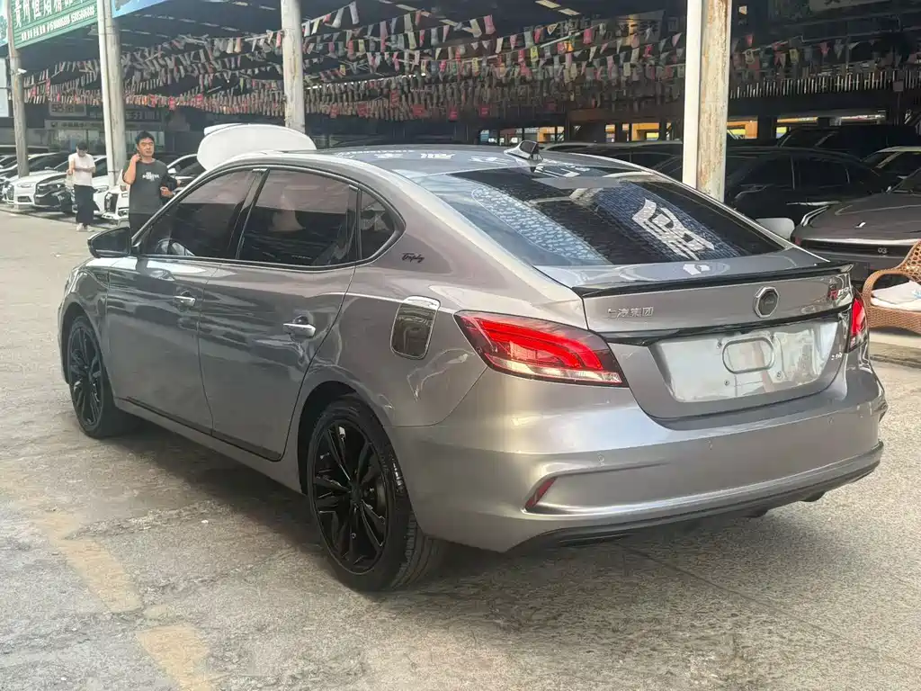 MG MG6 — миниатюра 9