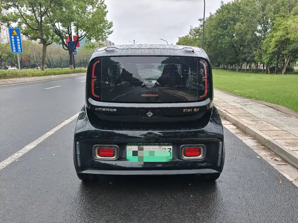 Baojun KiWi EV — миниатюра 4