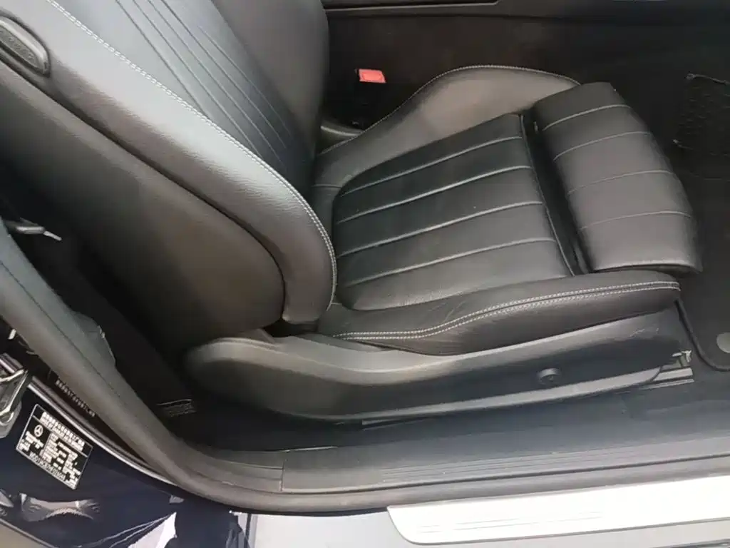 Mercedes-Benz E-Class (Import) — миниатюра 25
