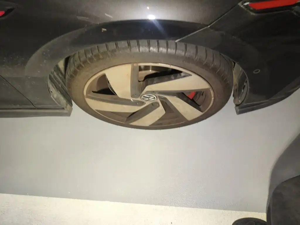 Volkswagen Golf GTI — миниатюра 8