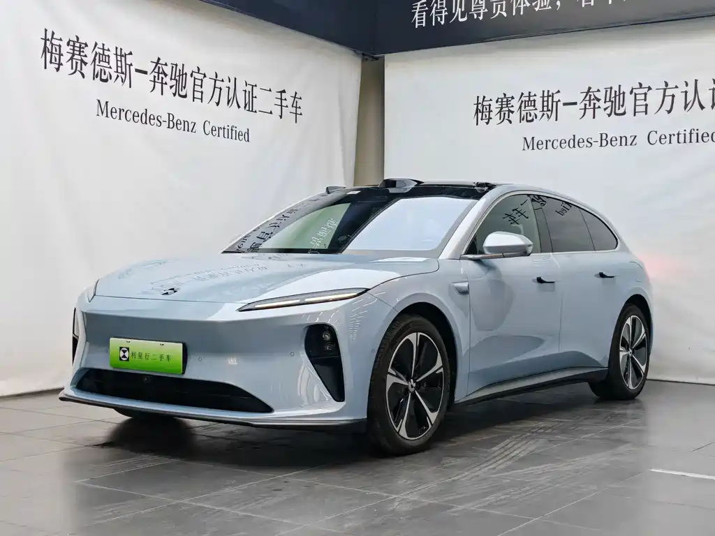 NIO ET5T