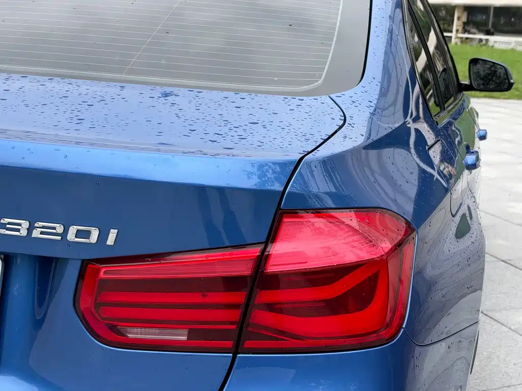 BMW 3 Series — миниатюра 19