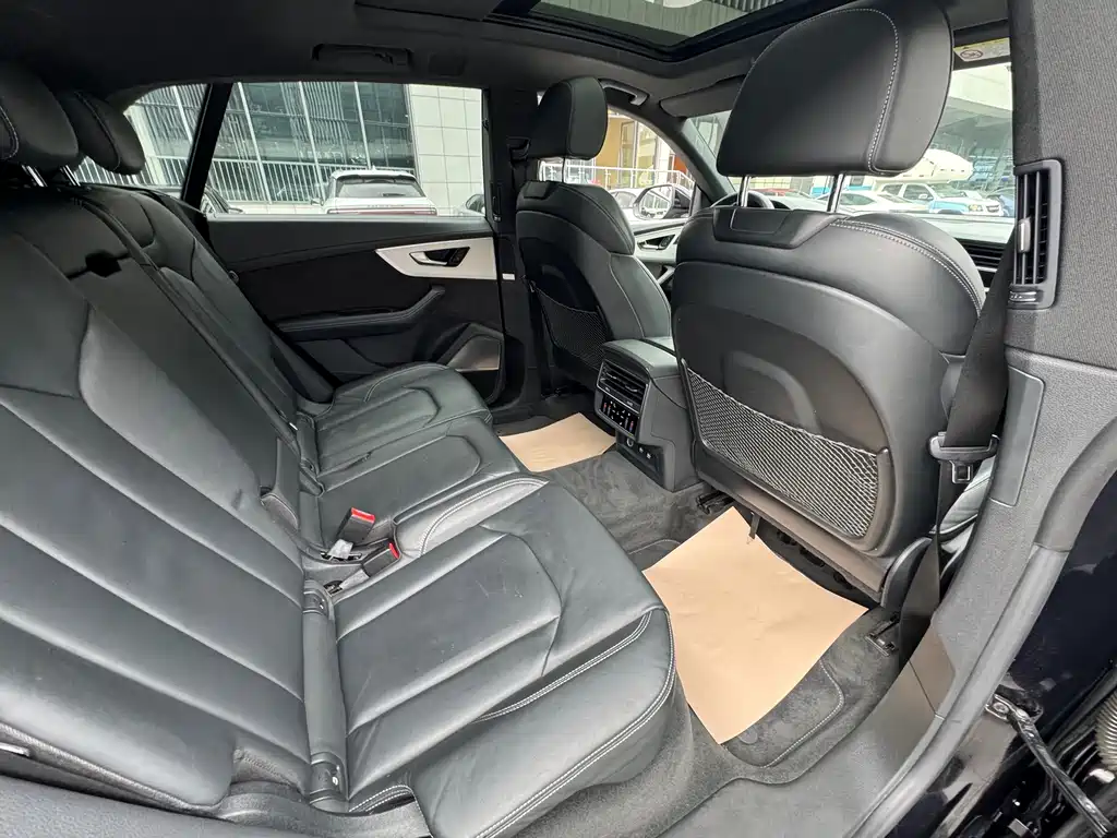Audi Q8 2019 55 TFSI