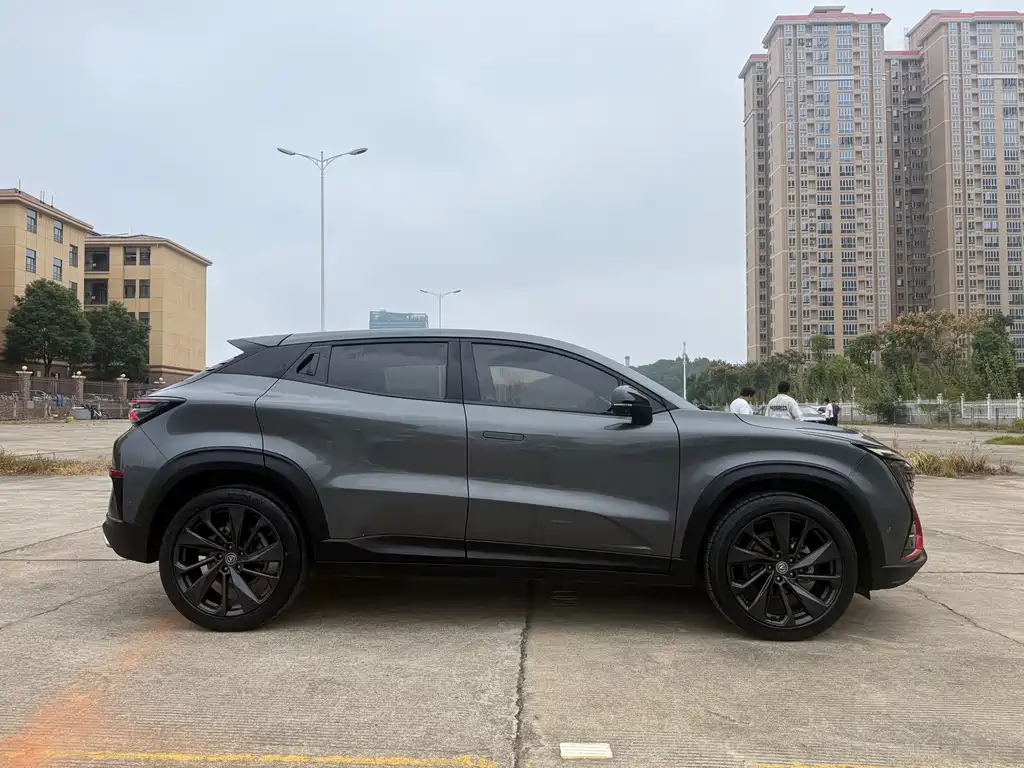 Changan UNI-T — миниатюра 5