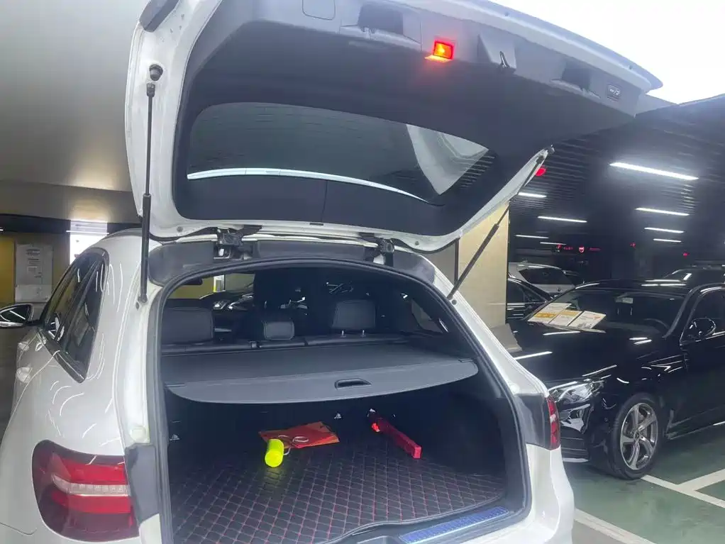 Mercedes-Benz GLC — миниатюра 15