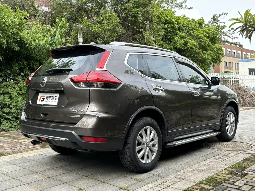 Nissan X-Trail — миниатюра 19