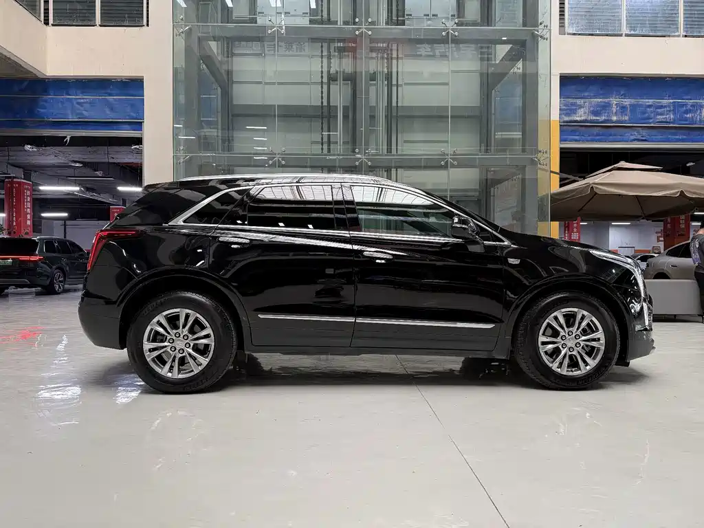 Cadillac XT5 — миниатюра 4