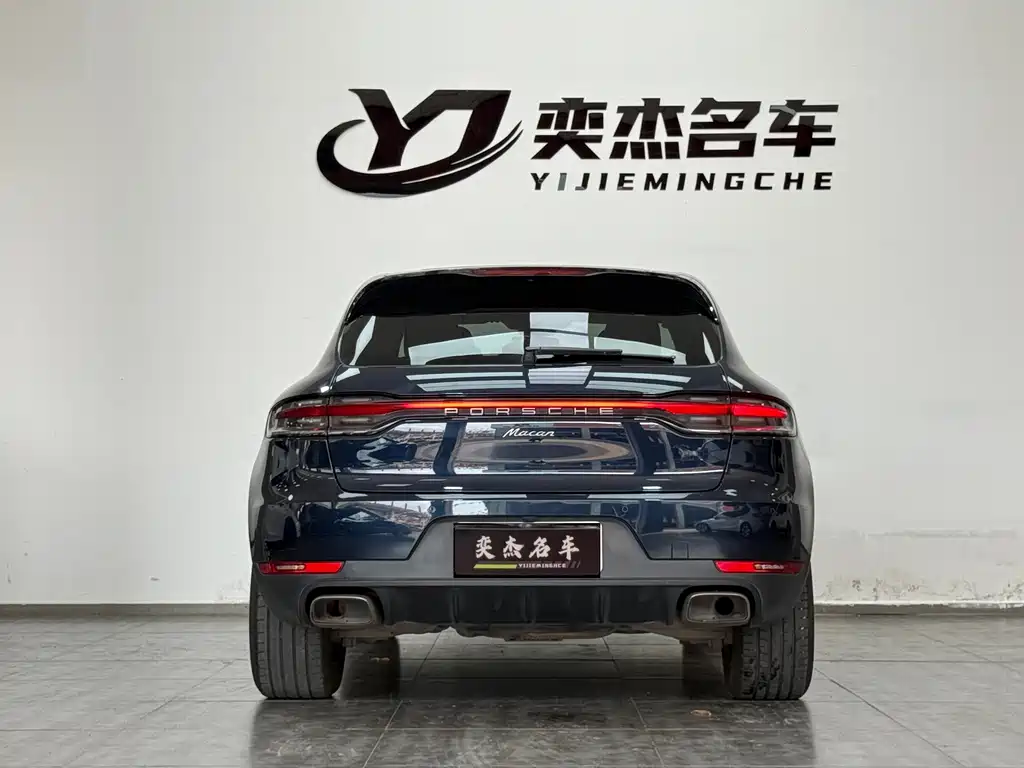 Porsche Macan — миниатюра 8
