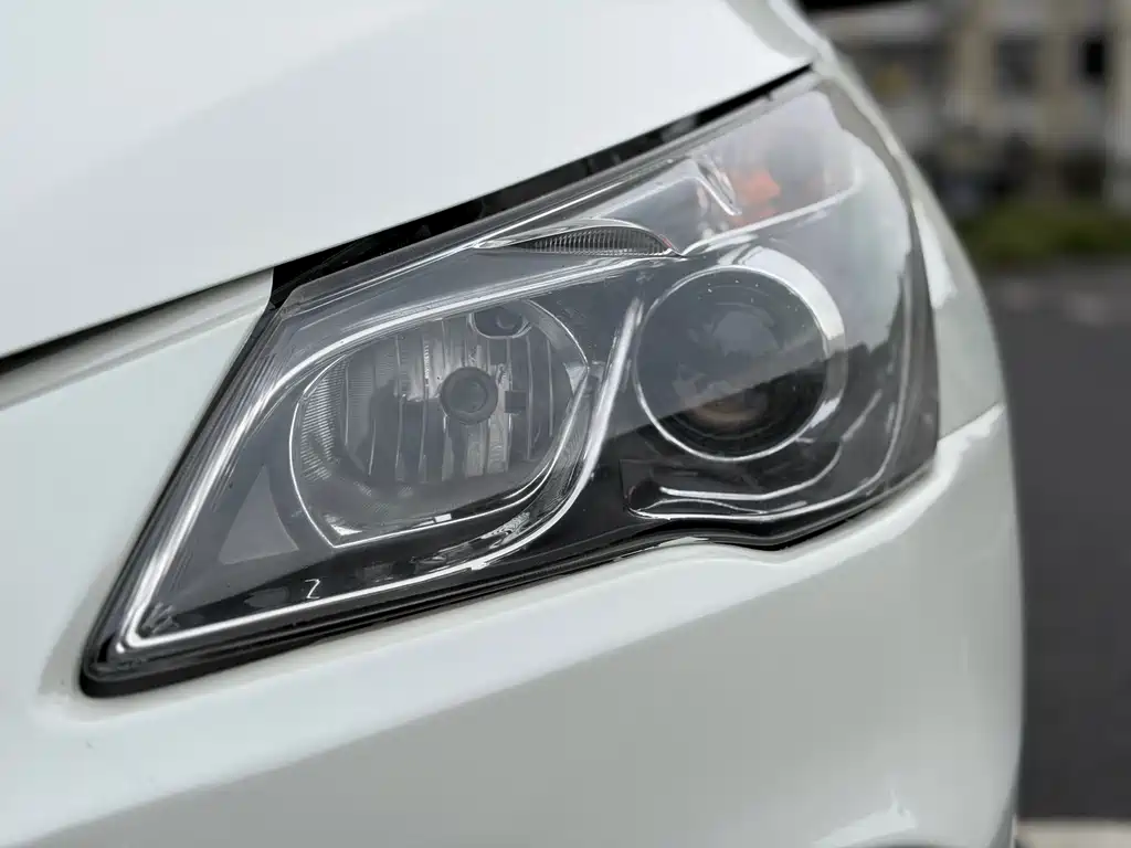 Suzuki Alivio — миниатюра 21