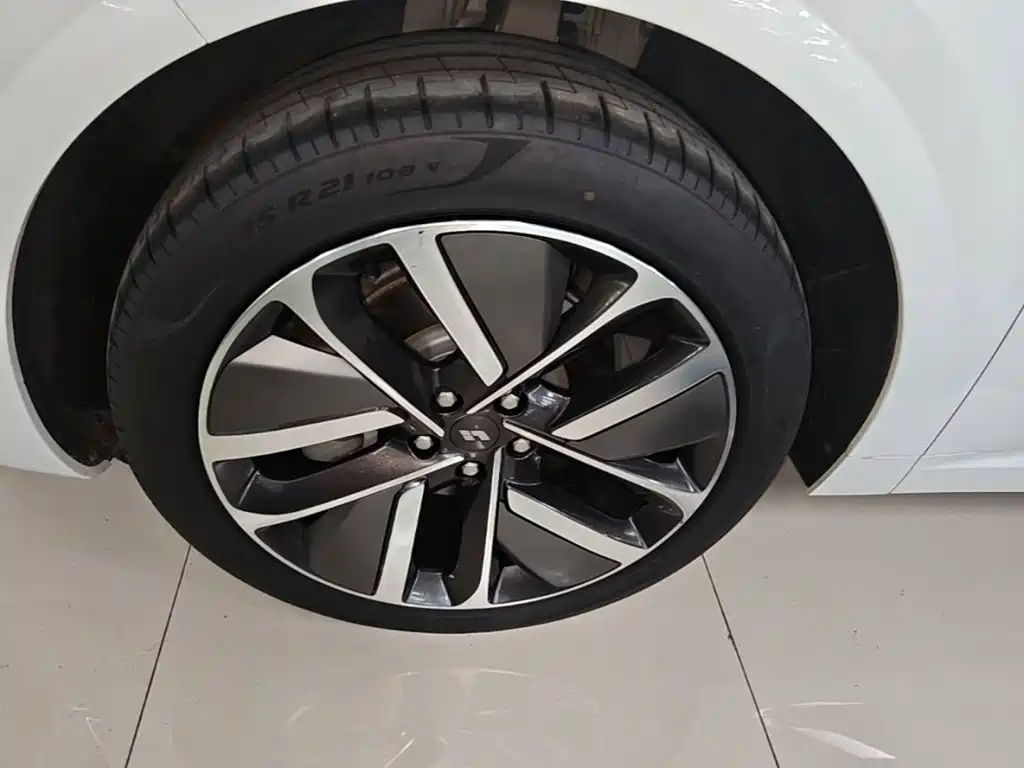 Li Auto Li L6 — миниатюра 23