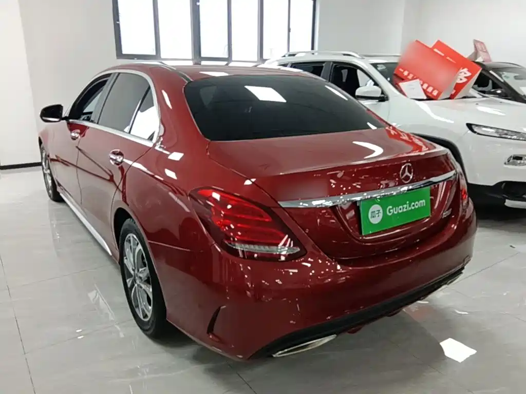 Mercedes-Benz C-Class — миниатюра 5